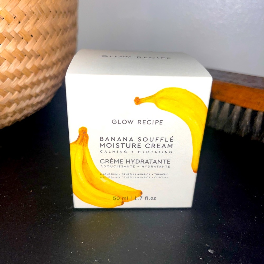 Glow Recipe Banana Souffle Moisture cream 50 ml./1.7 Oz Brand New and Sealed.